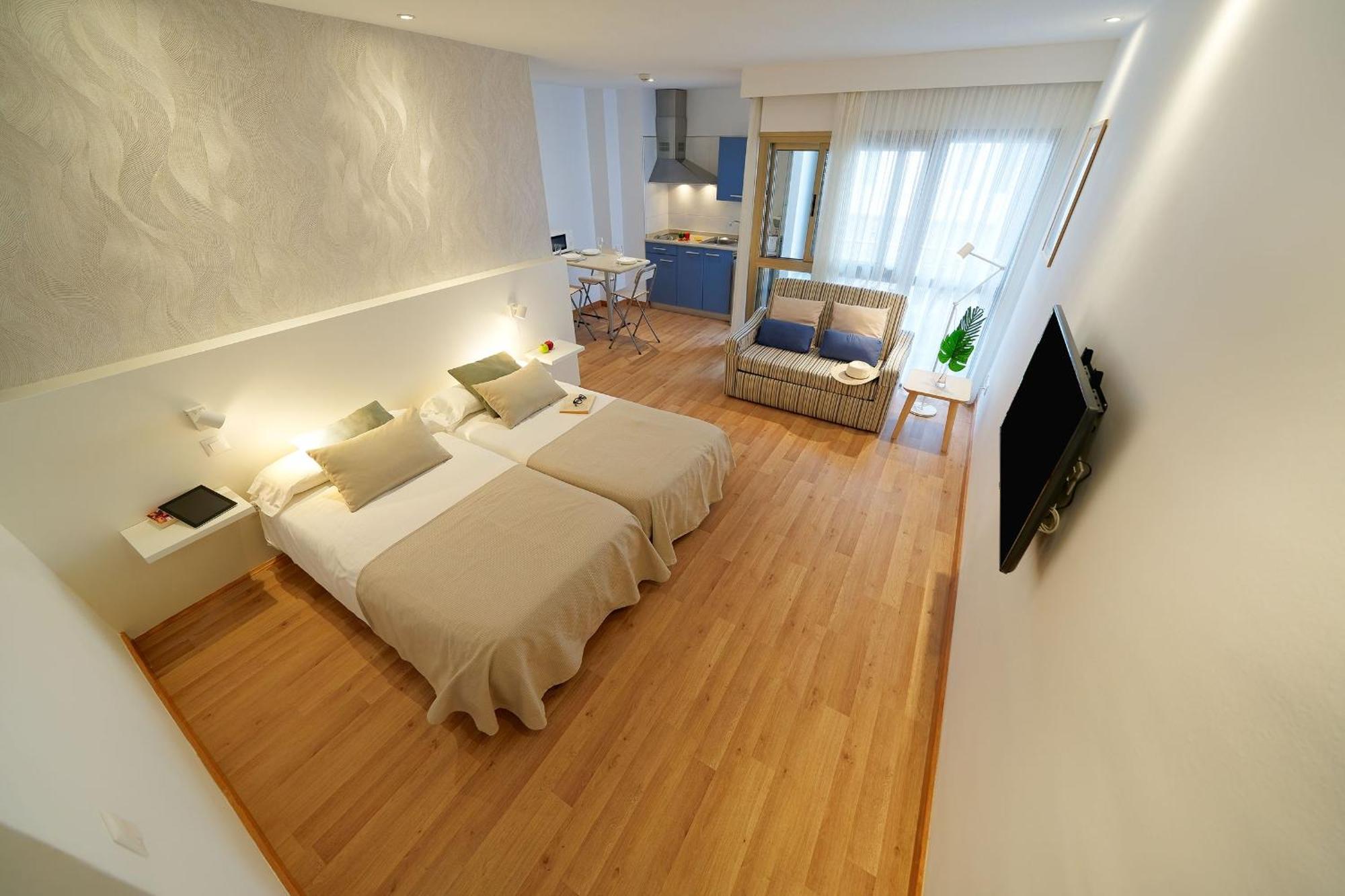 Apartamentos Maype Canteras Las Palmas de Gran Canaria Exterior photo